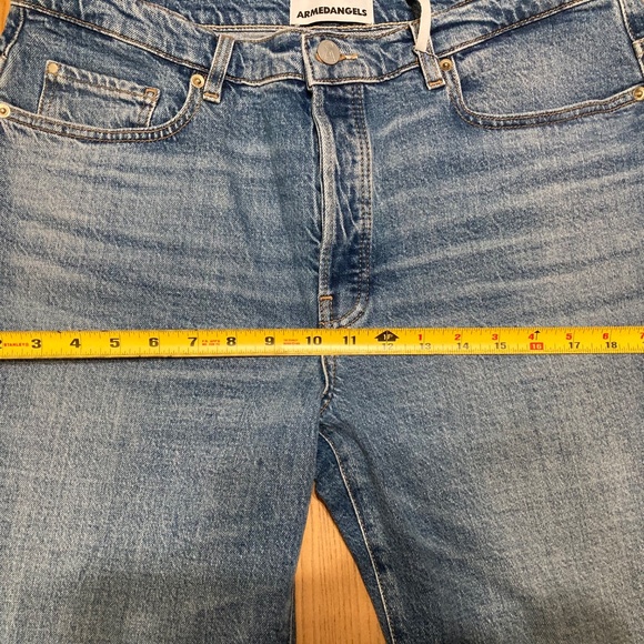 Armed Angels Women’s Jeans - NWT label size 33/32 - Picture 3 of 8